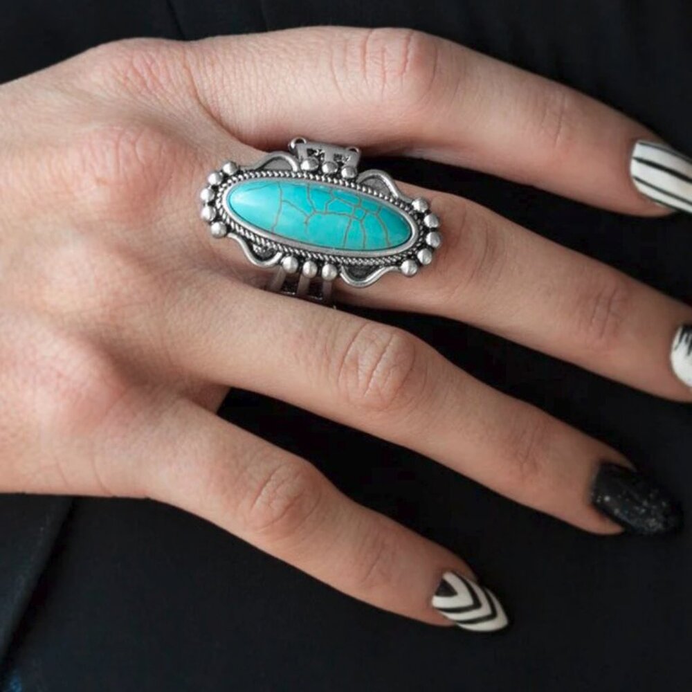 Paparazzi Jewelry Accessories - Leave No Trace - Blue Ring - Vintage - Picture 3 of 4